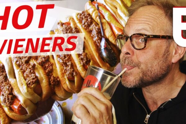Is indoor dining allowed in Rhode Island?